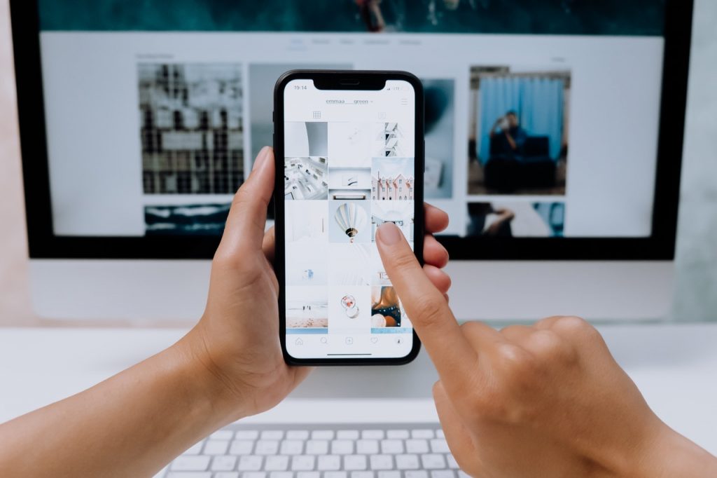 How to Remove a Photo from Google Images