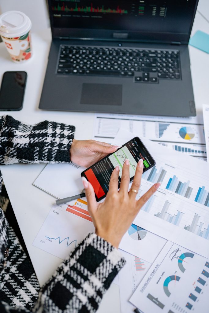 Security - Is it safer to do banking on my computer or phone?